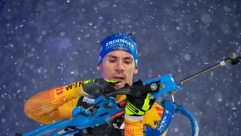 Simon Schempp in Aktion am Schießstand.