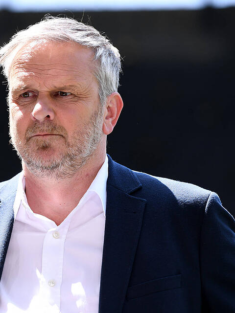 TV-Experte Didi Hamann sieht im zentralen Mittelfeld des FC Bayern eine Schwachstelle.