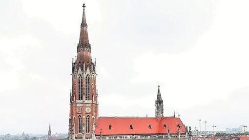 Die Kirche. F: Cmcmcm1/wikipedia