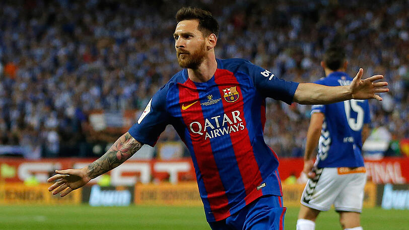 Messi bleibt drei weitere Jahre beim FC Barcelona.