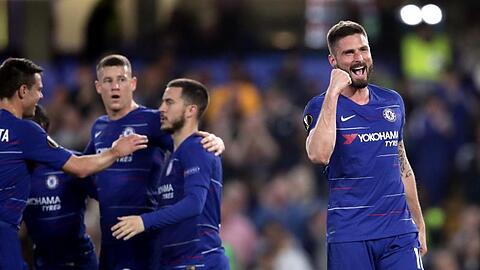 Chelseas Olivier Giroud (r) feiert sein Tor zum zwischenzeitlichen 3:0.