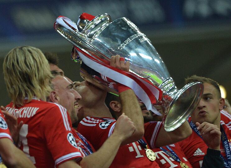 Tränen, Jubel, Emotionen: Der deutsche Meister FC Bayern hat die Champions League gewonnen. Hier gibt's die Bilder der Freude aus Wembley