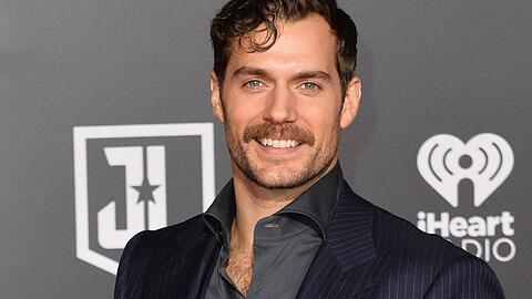"The Witcher"-Star Henry Cavill galt bei den Buchmachern auf der Insel lange Zeit als Favorit auf die James-Bond-Nachfolge.