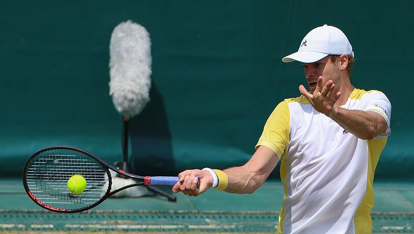 Setzte sich überraschend gegen Stefanos Tsitsipas durch: Yannick Hanfmann.