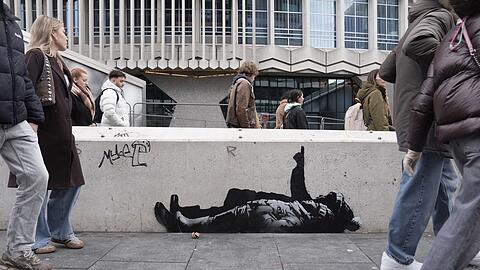 Auf Instagram bekannte sich der K&uuml;nstler zu dem Motiv.