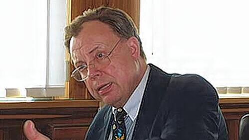Vom armen Maurer zum Millionär: Karl-Heinz Kago. Vom armen Maurer zum Millionär: Karl-Heinz Kago.