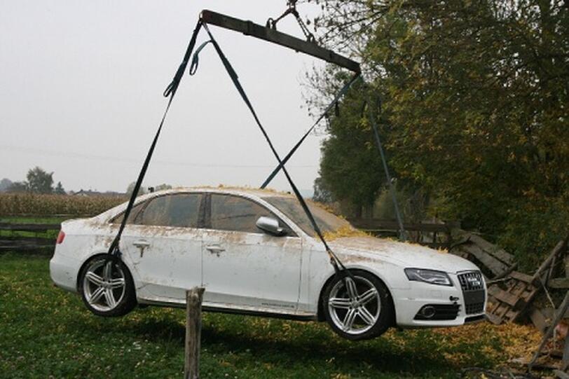 Platz 3: Wenn die Beziehung etwas eingerostet und verstaubt ist, dann kann's passieren, dass der Audi-Fahrer seine Fühler anderweitig ausstreckt. Laut Umfrage sind 13 Prozent der Audi-Fahrer schon einmal fremdgegangen.