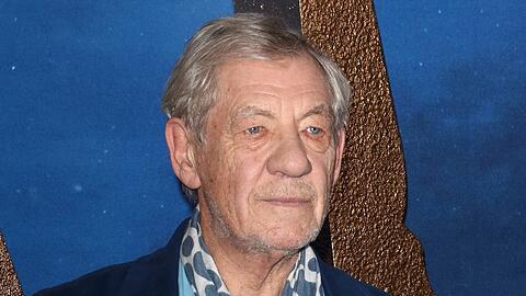 Unter anderem Sir Ian McKellen hat einen blauen Haken bekommen.