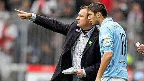 Wird er von Trainer Ewald Lienen nochmal aufs Feld geschickt? Oder führt der Weg bald weg vom TSV 1860? Viele Chancen wird Mate Ghvinianidze bei den Löwen nicht mehr bekommen.