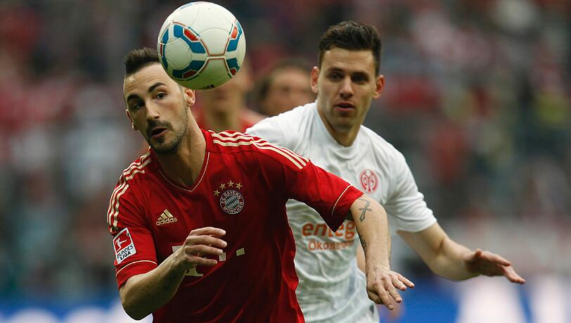 Diego Contento: Note 4.
Verteidigte hinten links für den auf die Ribery-Position vorgerückten Alaba, was weitgehend problemlos gelang. Schwieriger wurde es dann jedoch im Vorwärtsgang. Diego Contento: Note 4.
Verteidigte hinten links für den auf die Ribery-Position vorgerückten Alaba, was weitgehend problemlos gelang. Schwieriger wurde es dann jedoch im Vorwärtsgang.