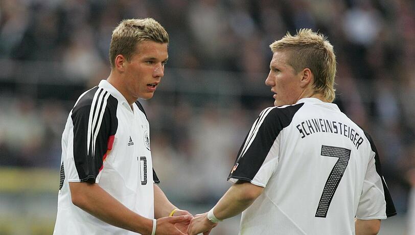 Schweini & Poldi: 2005 fing der Hype um Bastian Schweinsteiger (r.) und Lukas Podolski an. Schweini & Poldi: 2005 fing der Hype um Bastian Schweinsteiger (r.) und Lukas Podolski an.