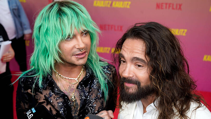 Bill und Tom Kaulitz lassen sich im Podcast "Kaulitz Hills – Senf aus Hollywood" über den FC Bayern München aus. Bill und Tom Kaulitz lassen sich im Podcast "Kaulitz Hills – Senf aus Hollywood" über den FC Bayern München aus.