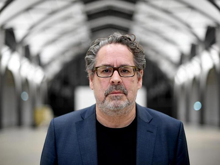 Udo Kittelmann im Hamburger Bahnhof.