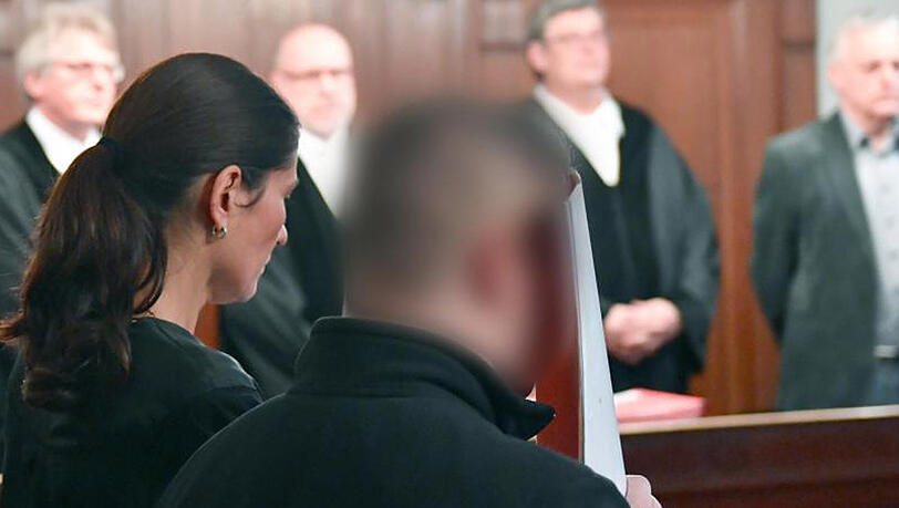 Der angeklagte Supermarkt-Chef im Berliner Landgericht. Der angeklagte Supermarkt-Chef im Berliner Landgericht.