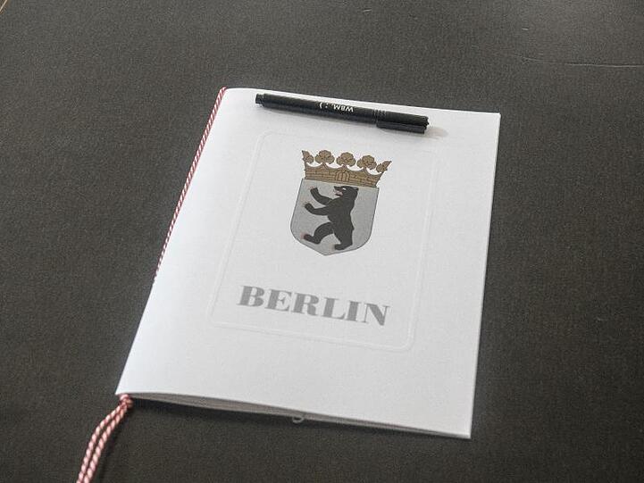 Das Projekt ist auf Berlin beschränkt. Bundesregierung und Bundesagentur für Arbeit sind wenig begeistert.