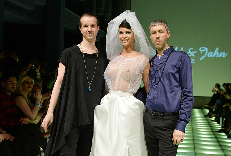 Anschließend gab's noch ein Foto mit den Designern.