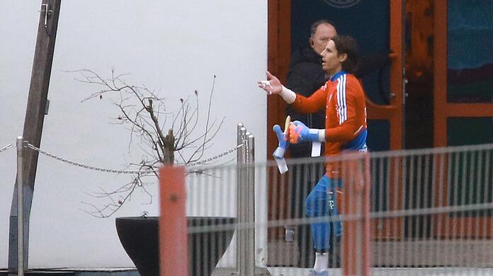 Torhüter Yann Sommer ist nun auch offiziell beim FC Bayern München unter Vertrag.