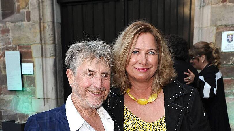 Martin Semmelrogge mit seiner Verlobten Regine Prause