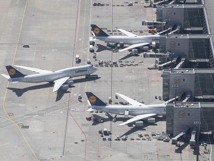 Der Frankfurter Flughafenbetreiber Fraport lädt zur Hauptversammlung.