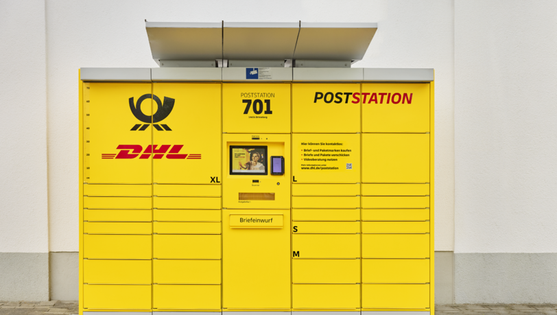 Pakete flexibel abholen und versenden an allen Automaten: Packstationen, DeinFach-Automaten und Poststationen sind rund um die Uhr zugänglich. Pakete flexibel abholen und versenden an allen Automaten: Packstationen, DeinFach-Automaten und Poststationen sind rund um die Uhr zugänglich.