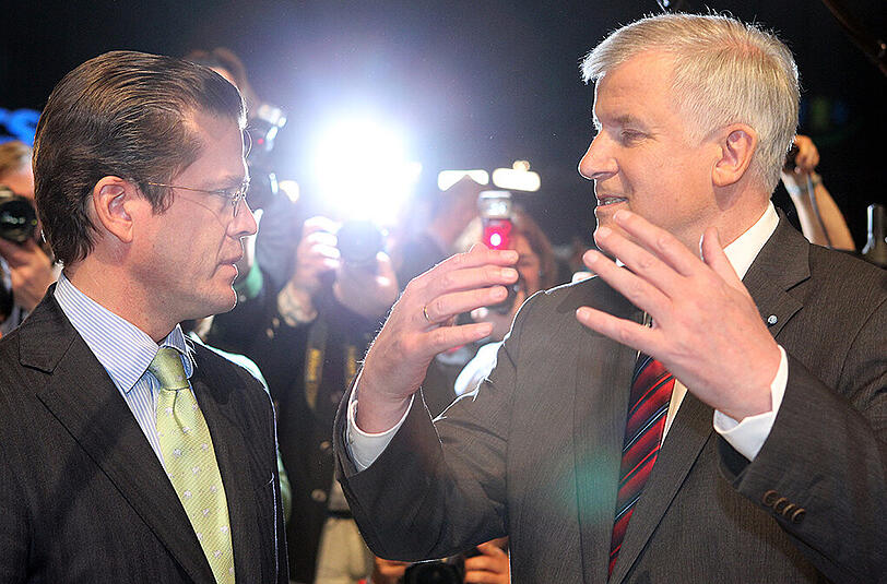 Seehofer und zu Guttenberg: Der Parteichef und sein Wunschnachfolger.