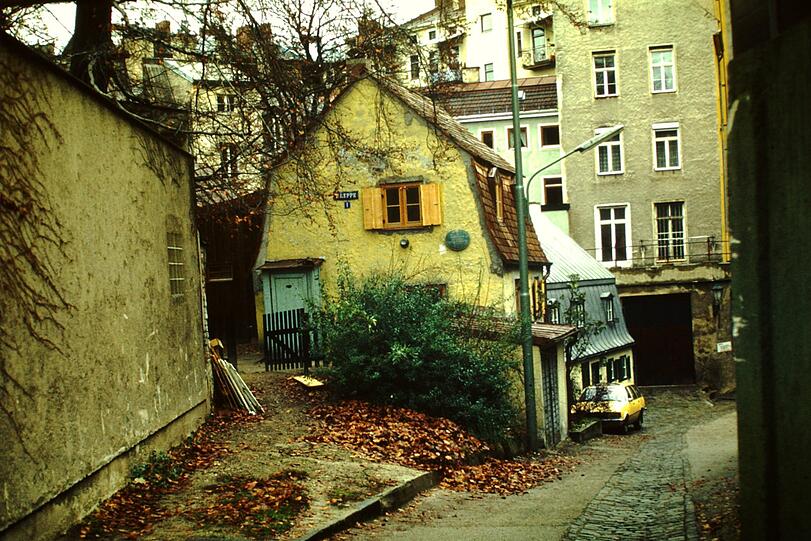 An der Kreppe 1: Faszinierenderweise stehen diese beiden historischen Herbergs-Häuser noch heute an dieser Stelle.
