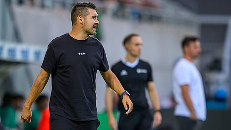 Will mit dem TSV 1860 das erste Heimspiel w&auml;hrend der Wiesn gewinnen: Trainer Alper Kayabunar.