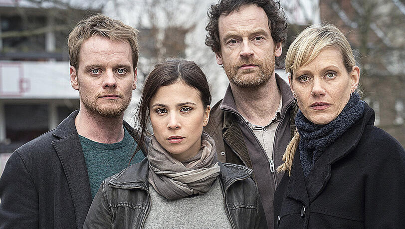 Die Kommissare (v.l.n.r.): Daniel Kossik (Stefan Konarske), Nora Dalay (Aylin Tezel), Peter Faber (Jörg Hartmann) und Martina Böhnisch (Anna Schudt) Die Kommissare (v.l.n.r.): Daniel Kossik (Stefan Konarske), Nora Dalay (Aylin Tezel), Peter Faber (Jörg Hartmann) und Martina Böhnisch (Anna Schudt)