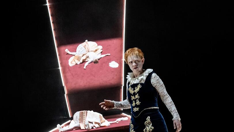 Schillers "Maria Stuart" am Residenztheater. Schillers "Maria Stuart" am Residenztheater.
