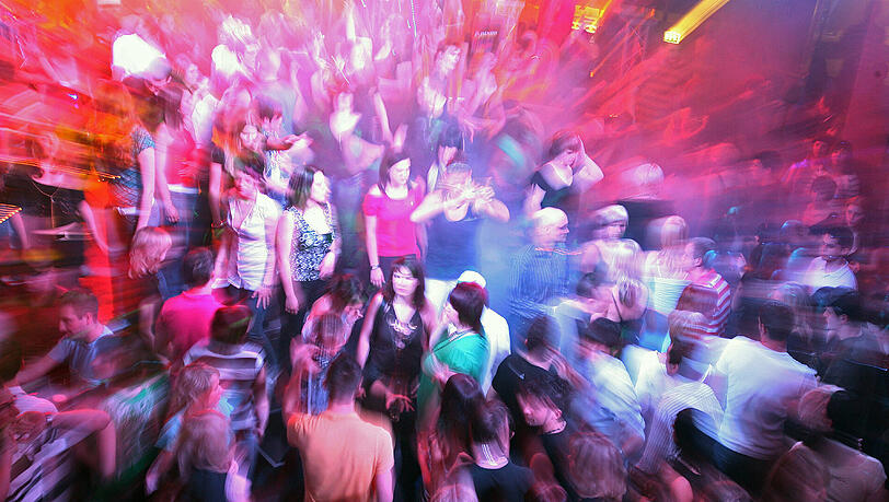 Auf der GOA-Party tanzten einige Gäste mit Drogen im Gepäck. (Symbolbild) Auf der GOA-Party tanzten einige Gäste mit Drogen im Gepäck. (Symbolbild)
