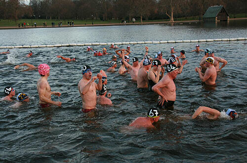 Weihnachtsschwimmen im Hyde Park, Foto: PR