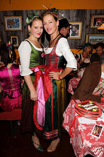 Lisa Seitz  und Tochter Luzie.