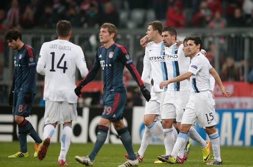 Toni Kroos: Note 4. Peps Liebling, spielt immer. Zu oft? Wirkte müde, überspielt, trotz einiger guter Defensiv-Zweikämpfe.