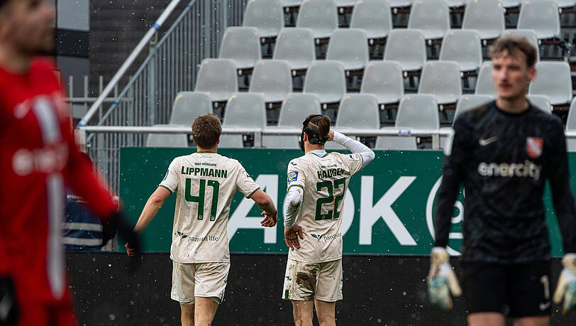 Der Maskenmann war kaum stoppen: Sigurd Haugen jubelt &uuml;ber seinen Treffer.