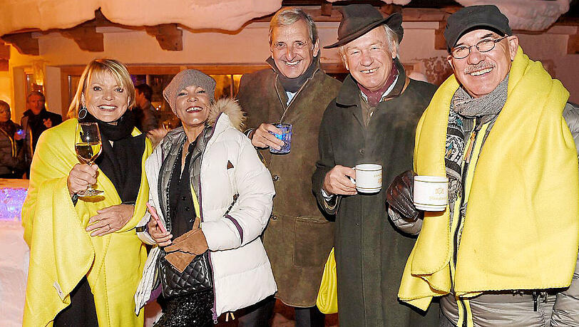 Uschi Glas, Shirley Retzer, Dieter Hermann, Balthasar Hauser, Otto Retzer Uschi Glas, Shirley Retzer, Dieter Hermann, Balthasar Hauser, Otto Retzer