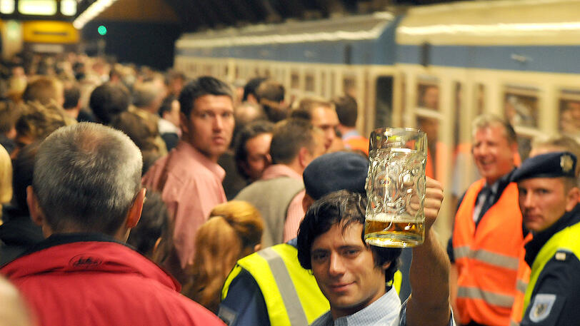 Zur Wiesn wird es in der U-Bahn traditionell voll.