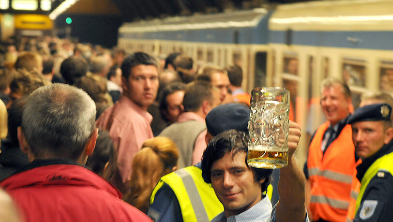 Zur Wiesn wird es in der U-Bahn traditionell voll.