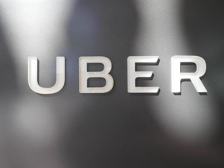 Auch Uber wird von der Corona-Krise schwer getroffen.