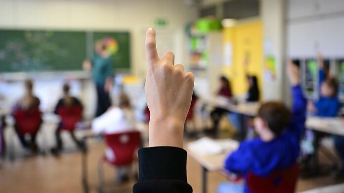 Die Politik setzt große Hoffnungen auf das milliardenschwere Startchancen-Programm.
