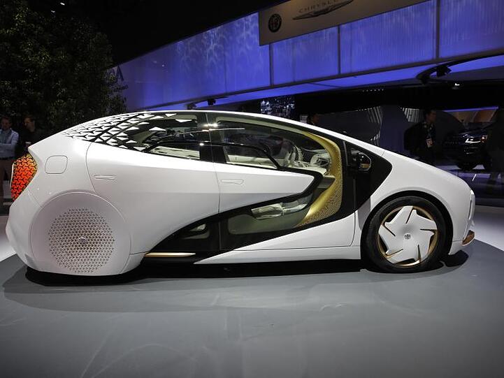 Auf der CES in Las Vegas hat Toyota sein autonom fahrendes Konzeptfahrzeug Toyota LQ ausgestellt, das sich per Sprache bedienen lassen soll.