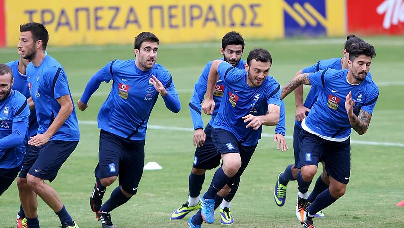 Auch die griechische Nationalmannschaft muss noch um das WM Ticket kämpfen. Noch sind die Griechen punktgleich hinter Bosnien Herzegowina auf Rang 2.
