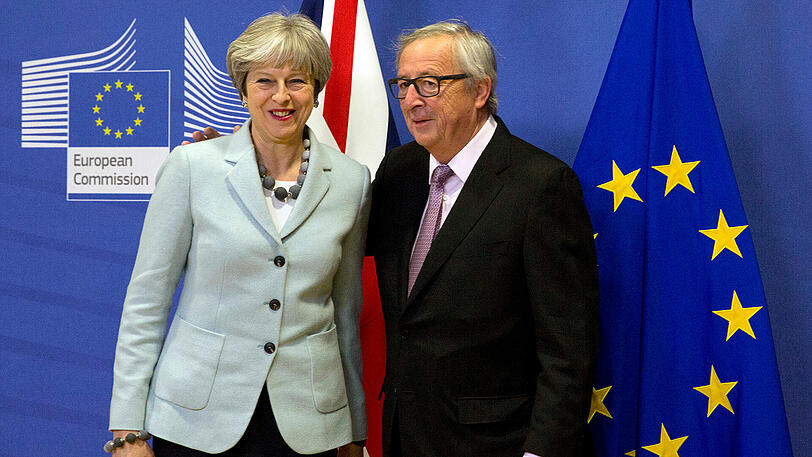 Die britische Premierministerin Theresa May und EU-Kommissionspräsident Jean-Claude Juncker