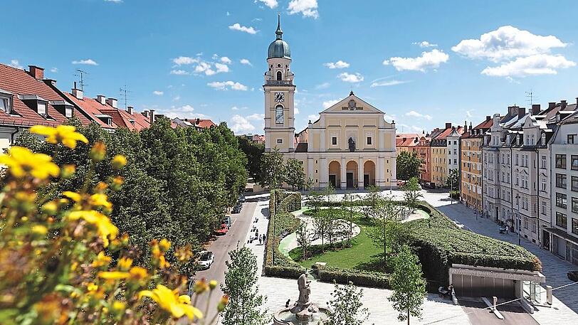 Aufenthaltsfläche statt Parkraum: der neue Josephsplatz.