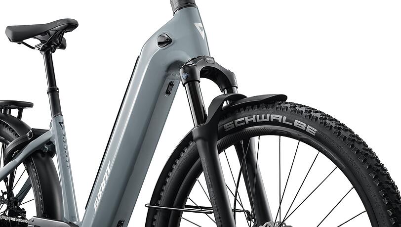 E-Bike AnyTour X E+ 1 in der Farbe Storm Cloud zu gewinnen. E-Bike AnyTour X E+ 1 in der Farbe Storm Cloud zu gewinnen.