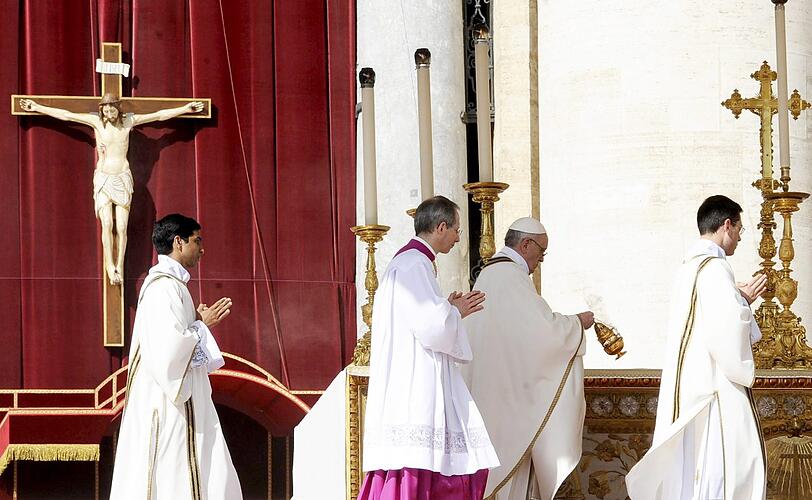 Sehen Sie hier weitere Bilder von der Amtseinführung von Papst Franziskus.