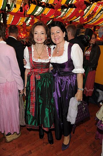 Regine Sixt's Damenwiesn: Die Münchner Lady-Elite trifft sich im Hippdrom. Die Bilder