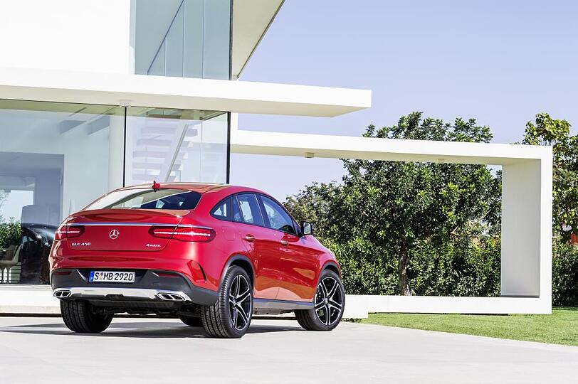 Starker Auftritt: Das neue Mercedes GLE Coupé wirkt trotz aller Masse sehr elegant.