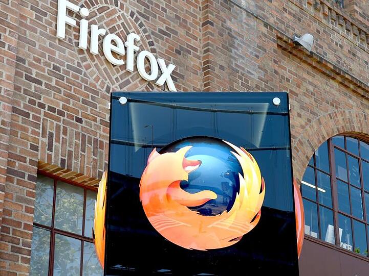 Das Firefox-Logo vor dem Hauptquartier der Mozilla Foundation in San Francisco.