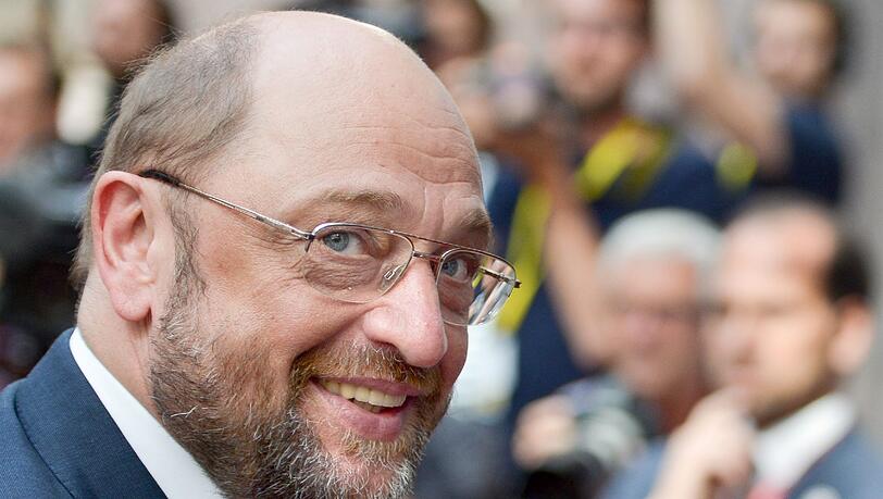 Neuer Außenminister? Kanzlerkandidat der SPD? Martin Schulz wechselt in die Bundespolitik. Neuer Außenminister? Kanzlerkandidat der SPD? Martin Schulz wechselt in die Bundespolitik.