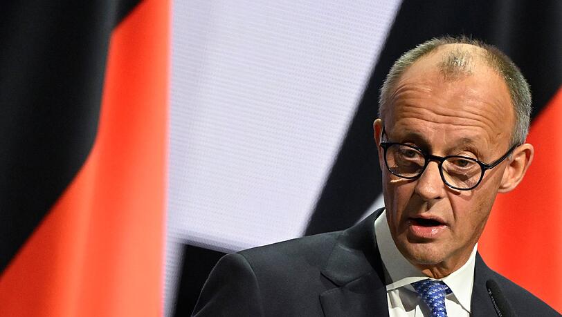 Bundeskanzler Merz wendet sich zum Tag der Einheit in einer sehr grundsätzlichen Rede an die Deutschen.